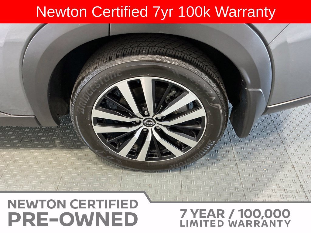 Used 2025 Nissan Pathfinder Platinum w/ Cargo Package FWD image 50
