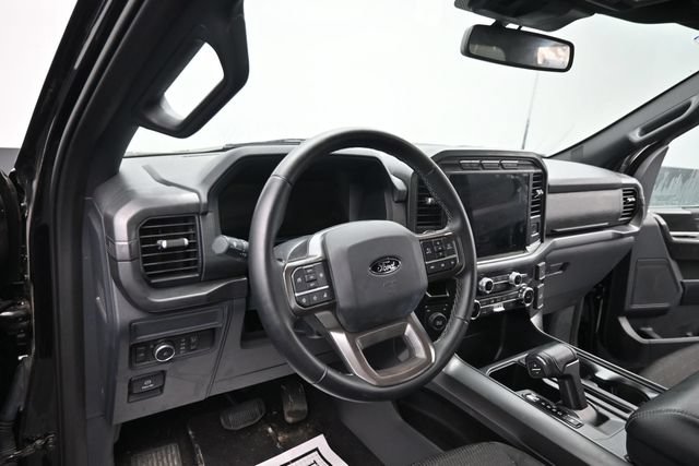 Used 2024 Ford F150 XLT w/ XLT Black Appearance Package AWD/4WD image 12