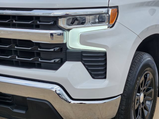 Used 2024 Chevrolet Silverado 1500 LT RWD image 17