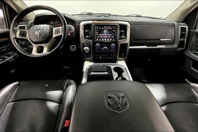 Used 2017 RAM 1500 Laramie w/ Convenience Group AWD/4WD image 8