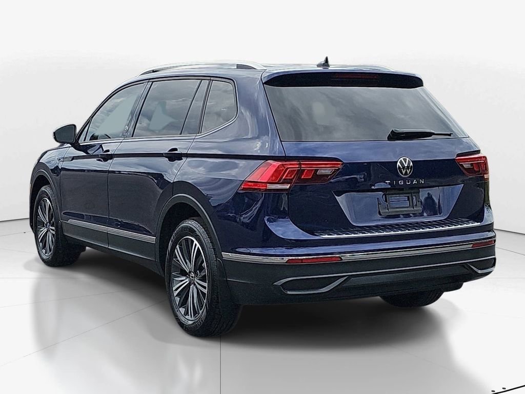 Used 2024 Volkswagen Tiguan Wolfsburg Edition FWD image 8
