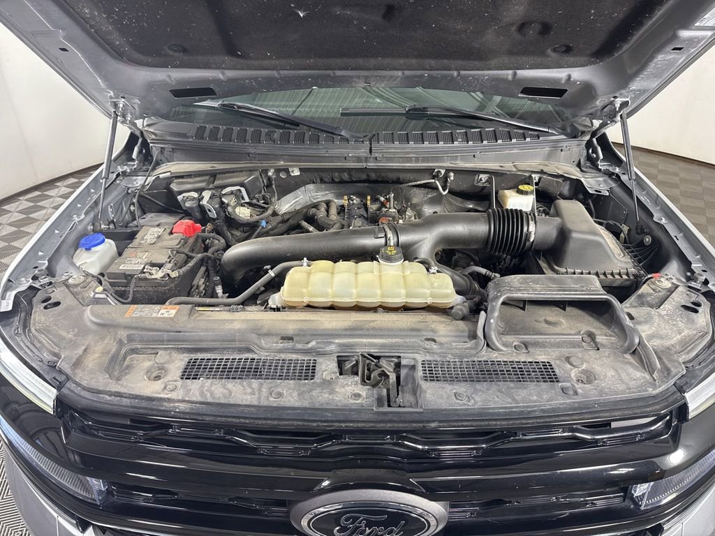Used 2023 Ford Expedition Max Limited image 4