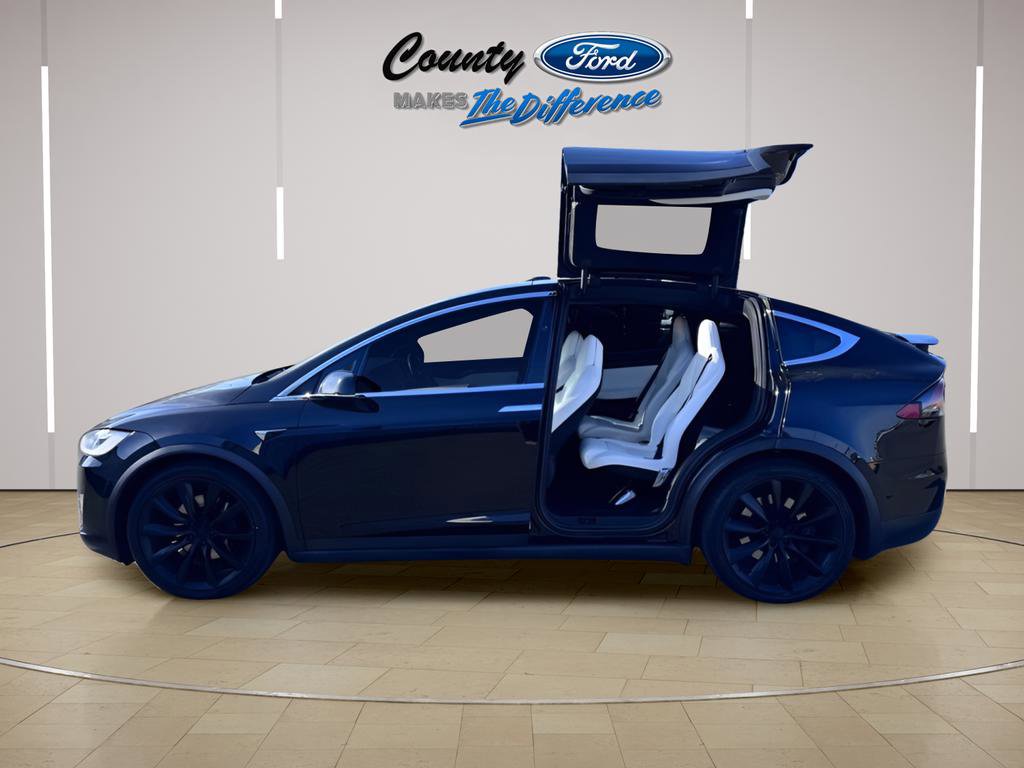 Used 2018 Tesla Model X 75D image 28