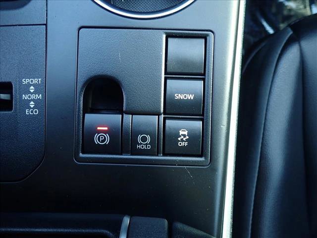 Used 2023 Toyota Highlander XLE FWD image 23