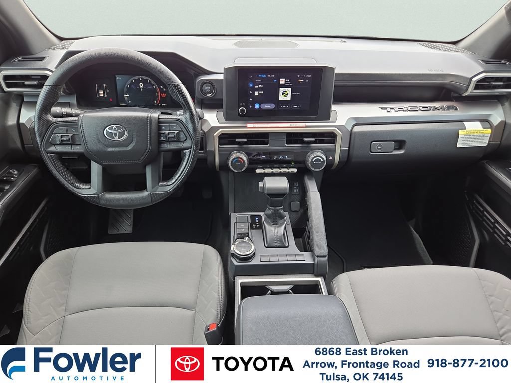 Certified 2025 Toyota Tacoma SR5 AWD/4WD image 10
