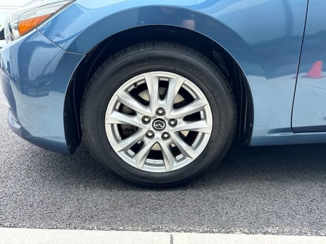 Used 2017 MAZDA MAZDA3 Sport FWD image 8