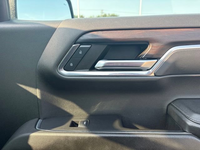 Used 2023 GMC Sierra 1500 SLT w/ SLT Convenience Package AWD/4WD image 44