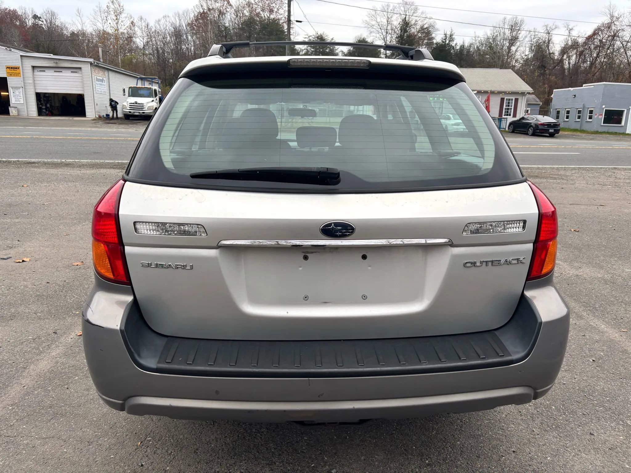 Used 2007 Subaru Outback 2.5i image 8