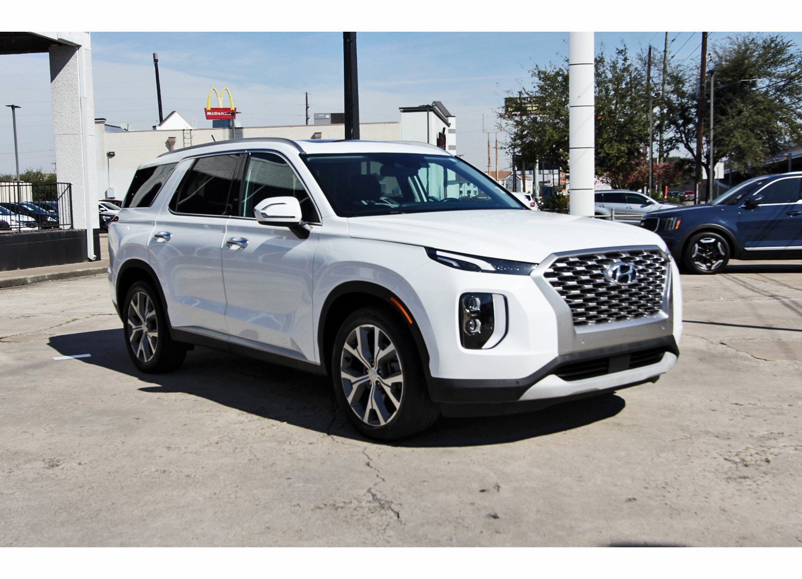 Used 2022 Hyundai Palisade SEL w/ Convenience Package FWD image 9