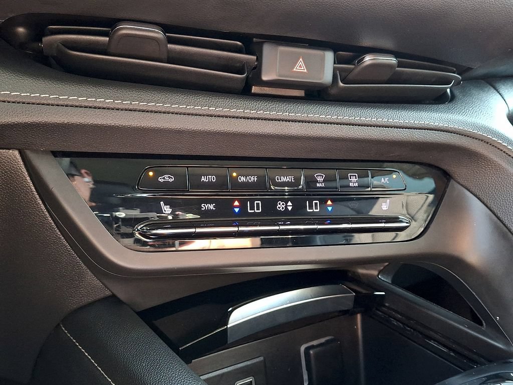Certified 2021 Buick Envision Preferred AWD/4WD image 15