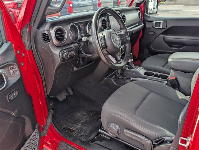 Used 2022 Jeep Gladiator Sport image 7