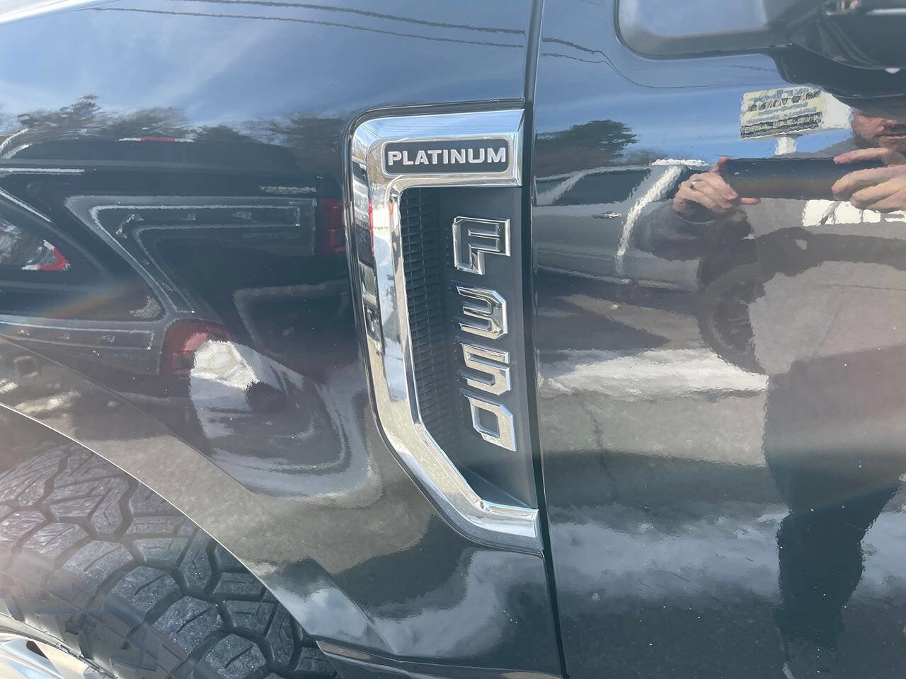 Used 2018 Ford F350 Platinum AWD/4WD image 11