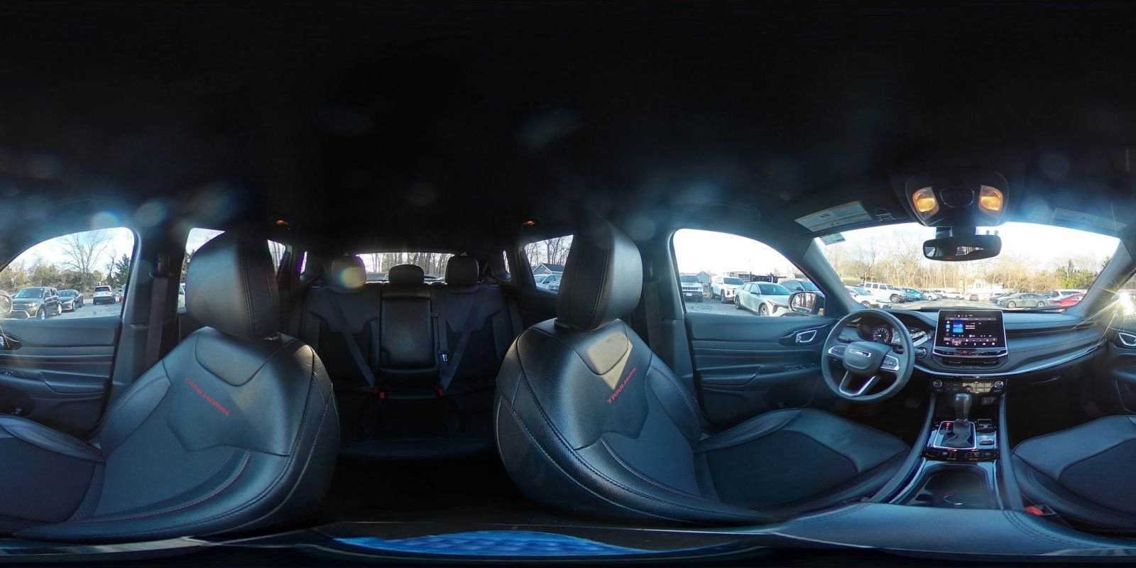 Used 2025 Jeep Compass Trailhawk image 41