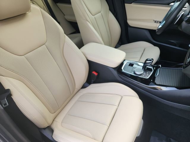 Used 2024 BMW X3 xDrive30i w/ Premium Package image 10