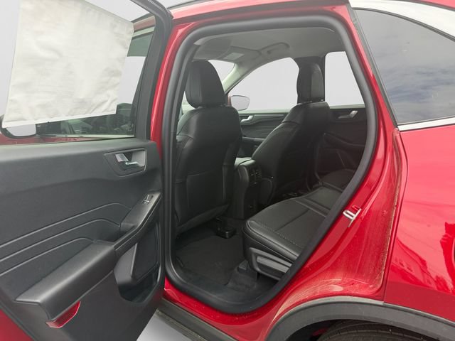 New 2026 Ford Escape SE w/ Class II Trailer Tow Package FWD image 9