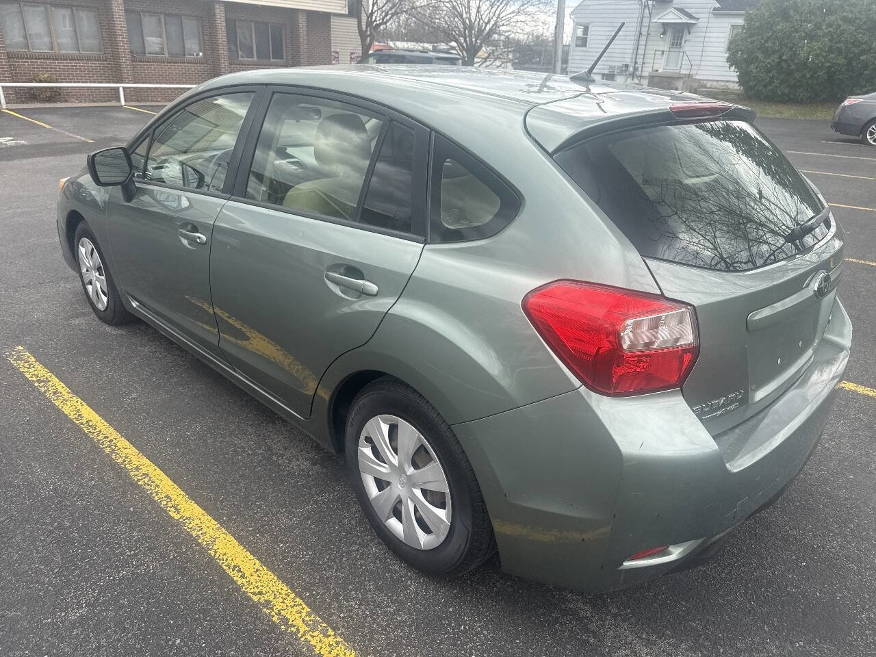 Used 2014 Subaru Impreza 2.0i image 9