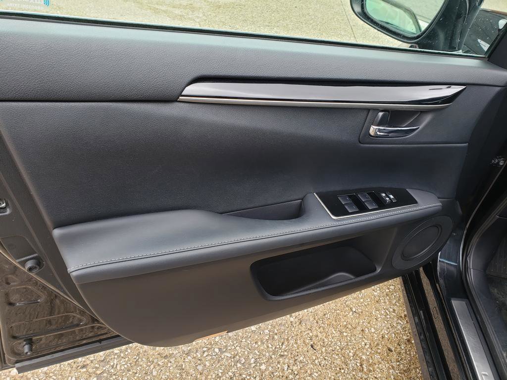 Used 2018 Lexus ES 350 w/ Accessory Package image 15