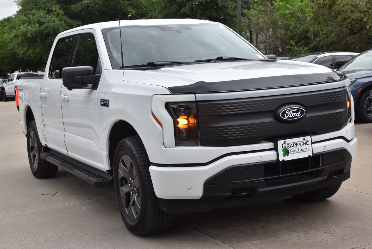 Certified 2024 Ford F150 Lightning Flash w/ Max Trailer Tow Package image 4