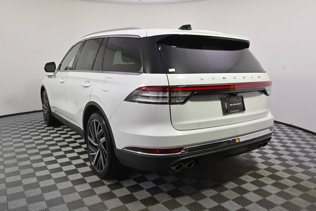 New 2026 Lincoln Aviator Reserve AWD/4WD image 4