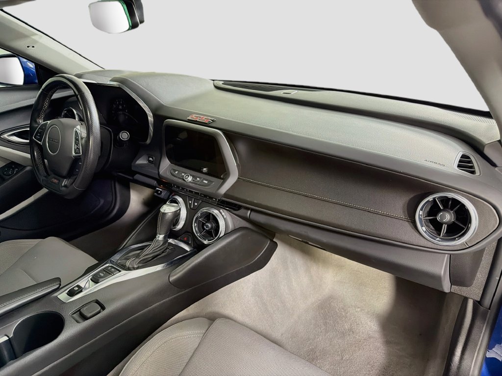 Used 2023 Chevrolet Camaro SS RWD image 29