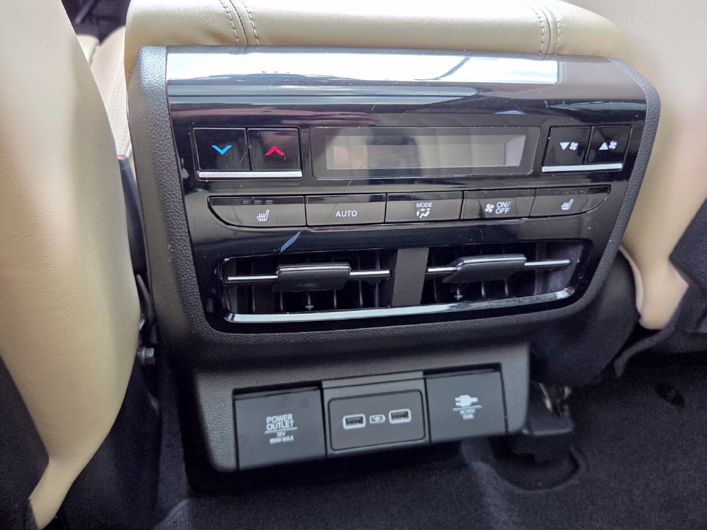 Used 2022 Acura MDX w/ Advance Package AWD/4WD image 7