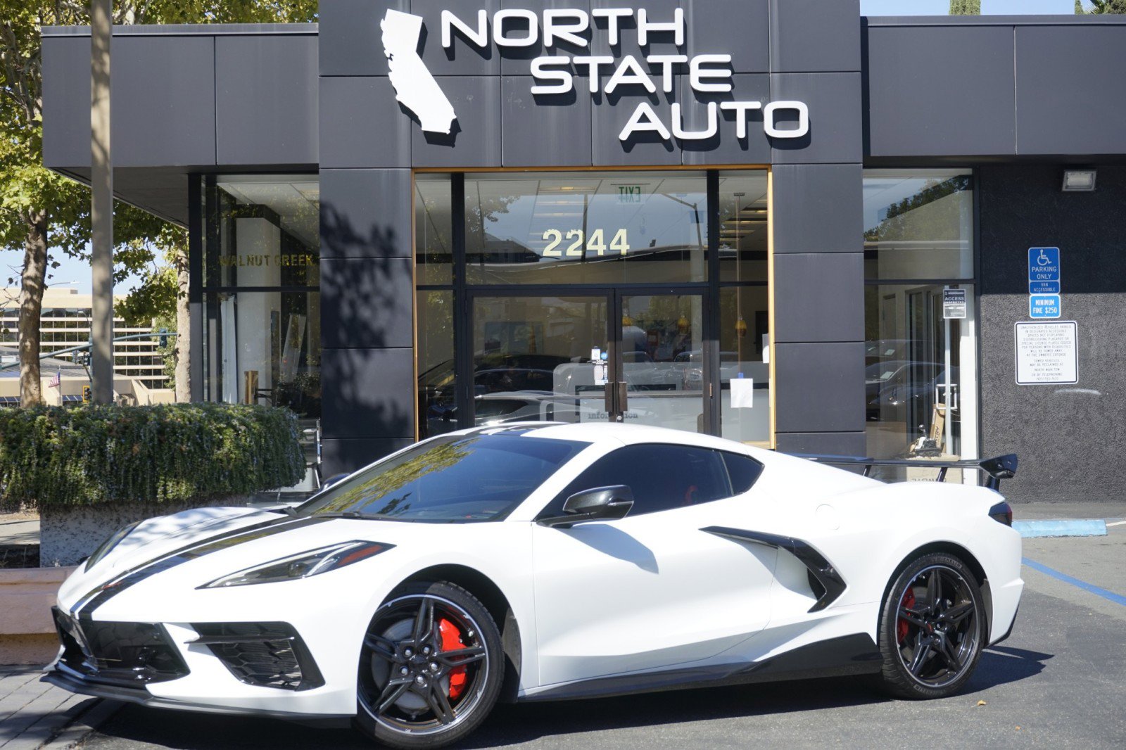 Used 2020 Chevrolet Corvette Stingray Preferred Cpe w/ 2LT Preferred Equipment Group
