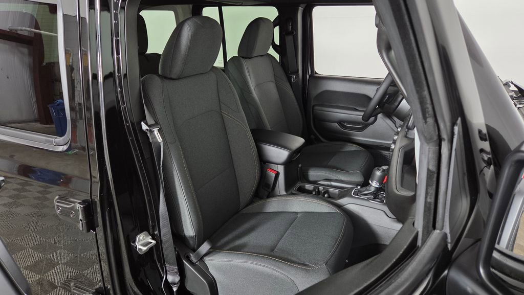 New 2026 Jeep Wrangler Sport S AWD/4WD image 32