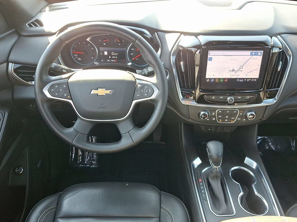 Certified 2023 Chevrolet Traverse LT w/ LT Premium Package AWD/4WD image 13