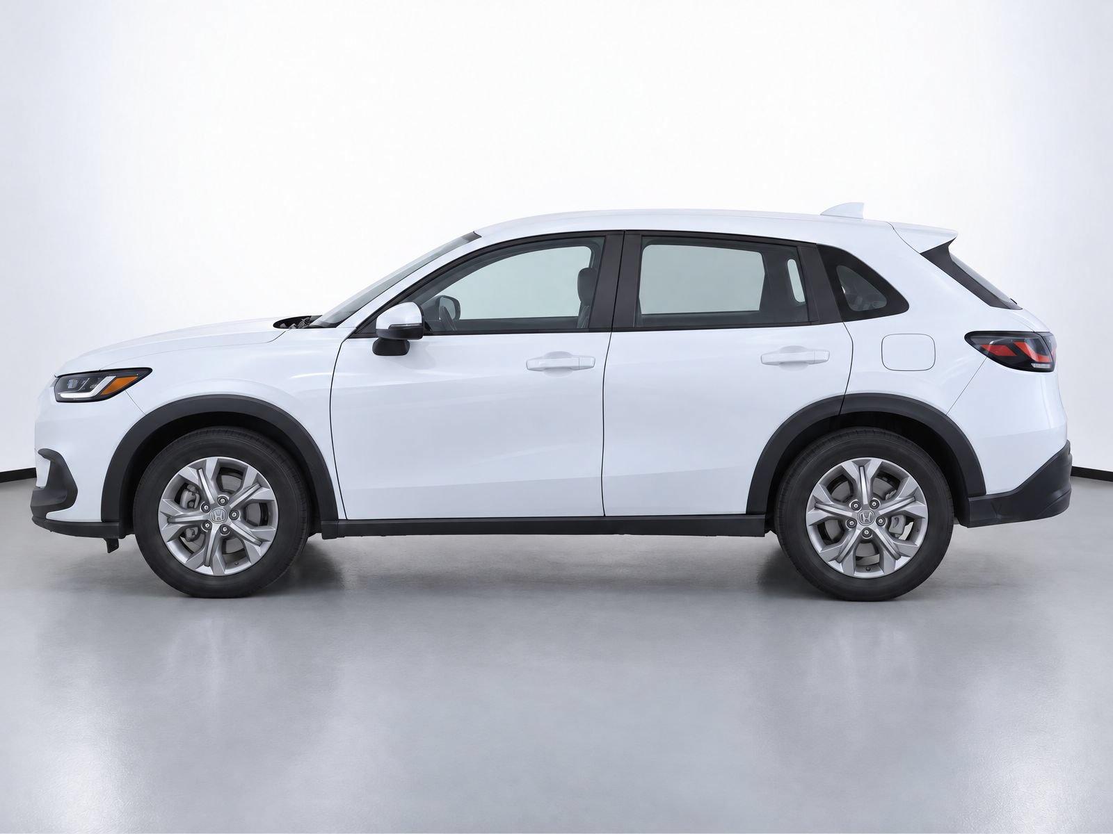 Used 2024 Honda HR-V LX image 5