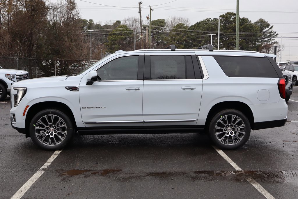 New 2026 GMC Yukon XL Denali w/ Denali Reserve Package image 5