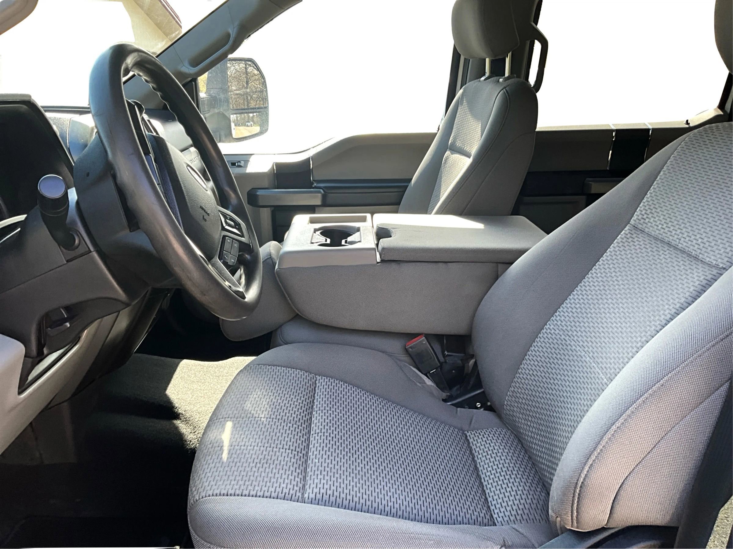 Used 2021 Ford F250 XLT image 9