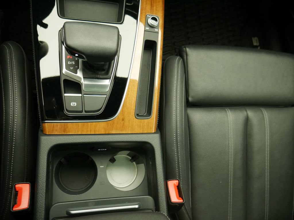 Certified 2023 Audi Q5 2.0T Prestige AWD/4WD image 37