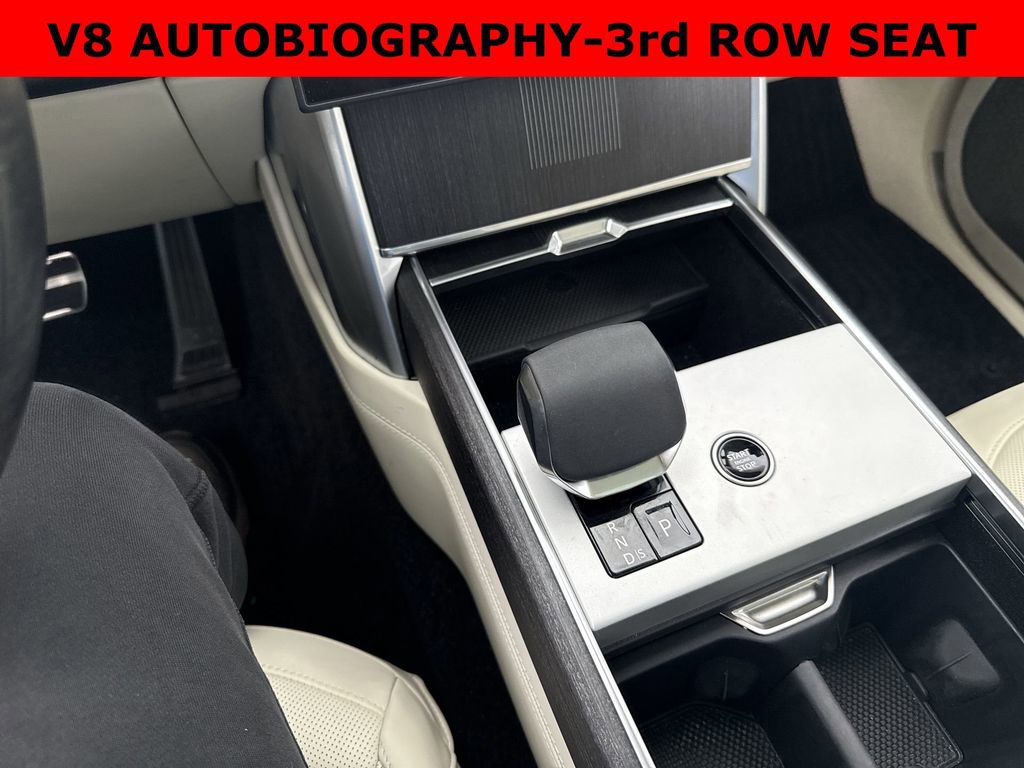 Used 2024 Land Rover Range Rover Long Wheelbase Autobiography image 23