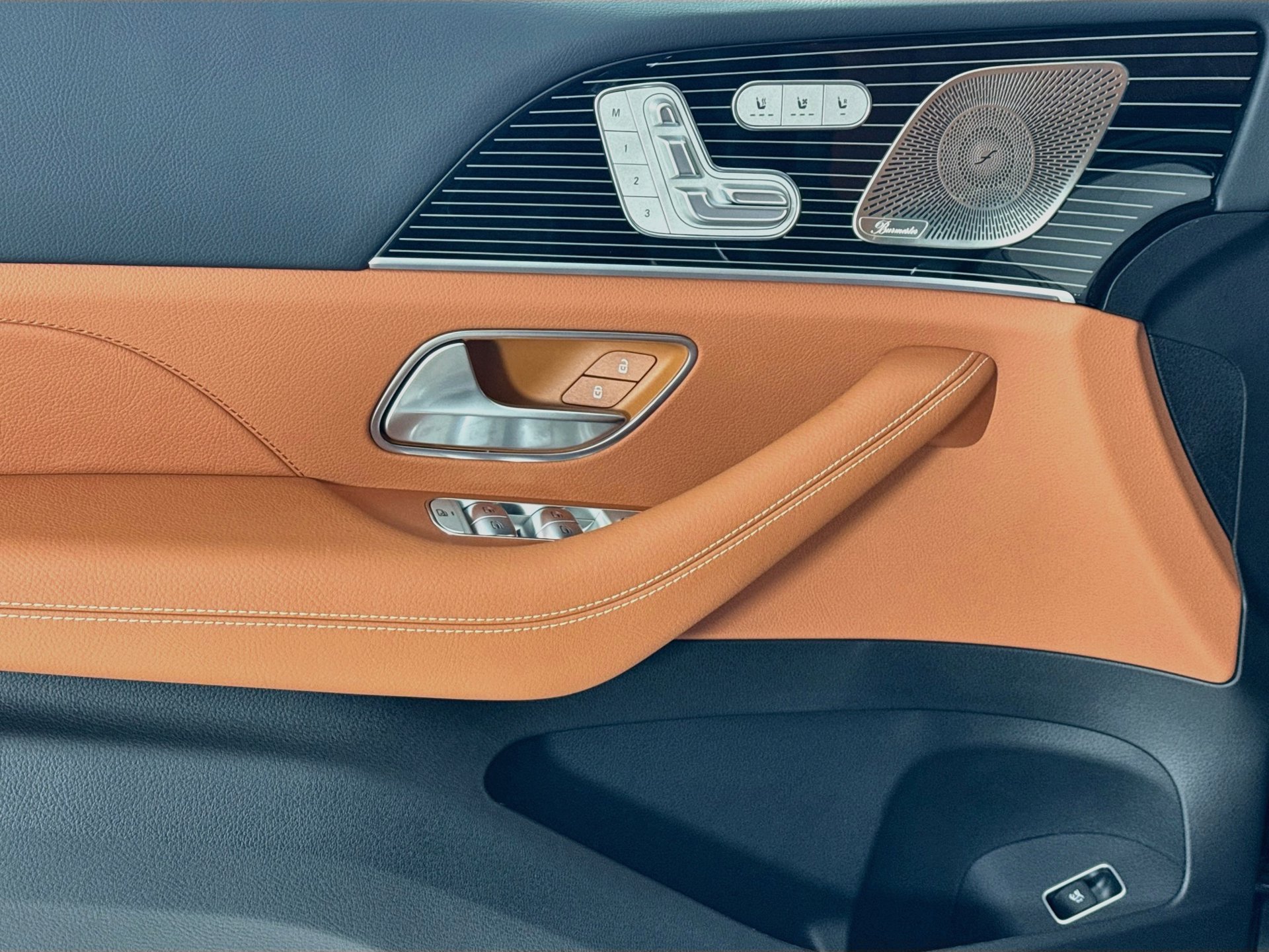 New 2027 Mercedes-Benz GLS 450 4MATIC image 19