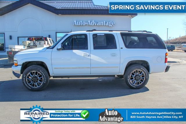 Used 2003 Chevrolet Suburban 2500 LT w/ LT Preferred Equipment Group image 3