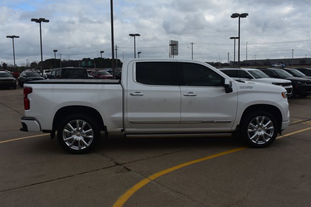 Used 2024 Chevrolet Silverado 1500 High Country image 4