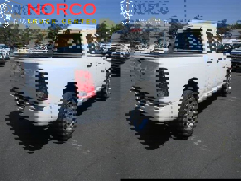 Used 2015 RAM 1500 Express image 3