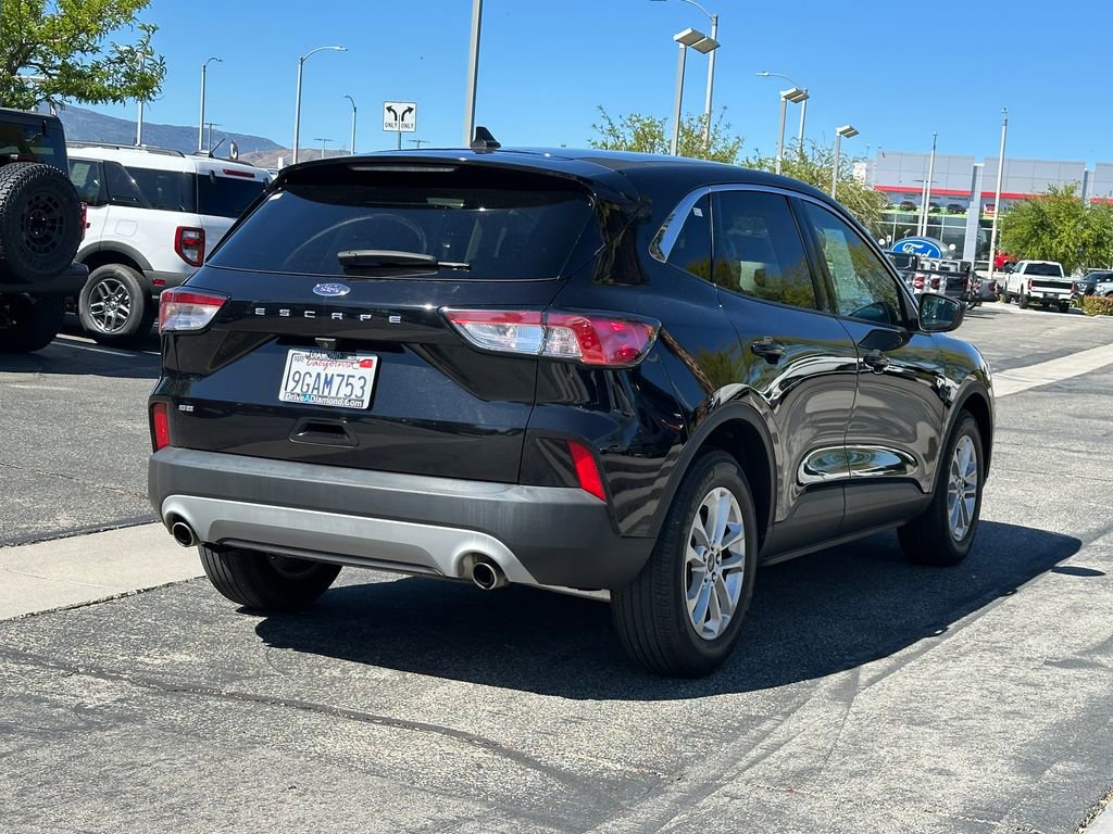 Used 2022 Ford Escape SE w/ Convenience Package FWD image 7