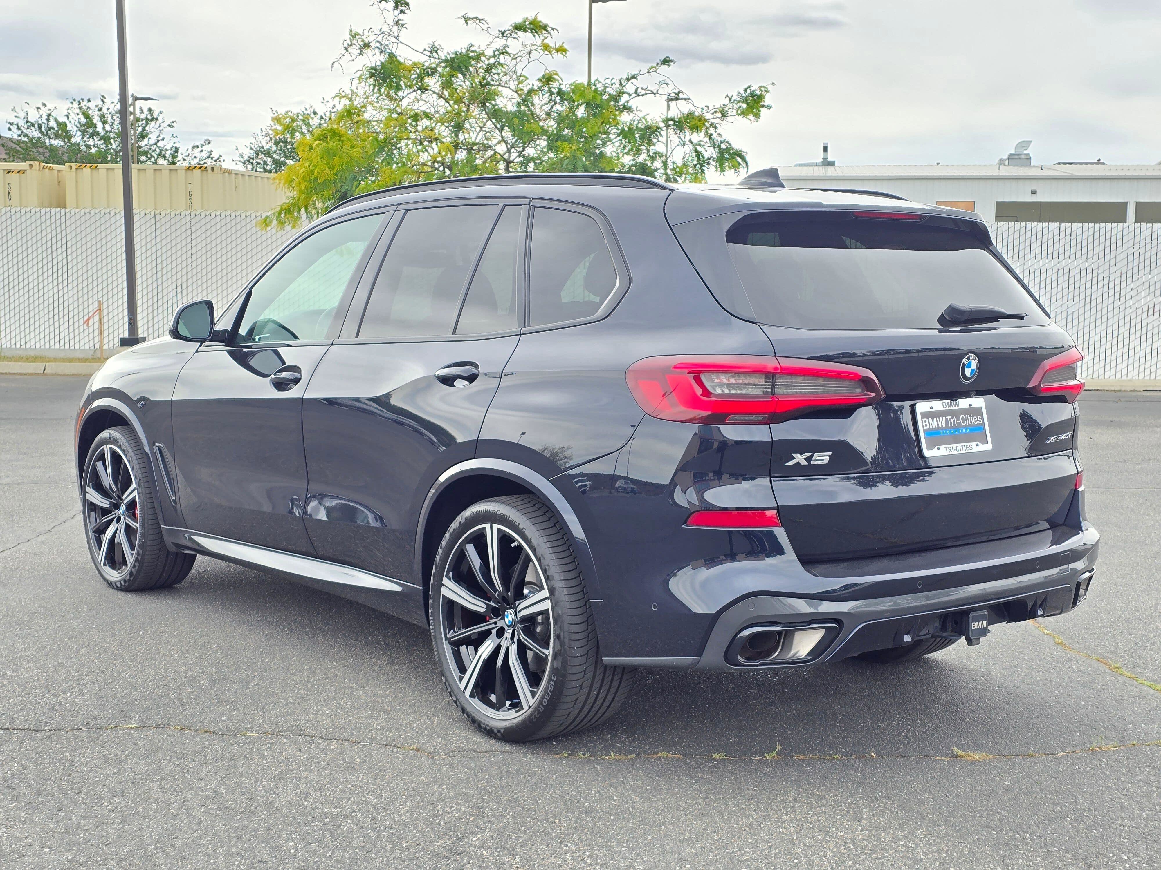 Certified 2023 BMW X5 xDrive40i w/ M Sport Package AWD/4WD image 4