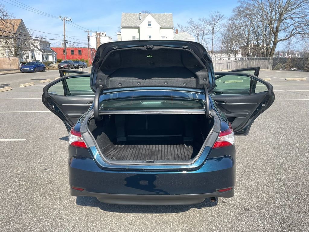 Used 2018 Toyota Camry LE w/ Convenience Package image 24