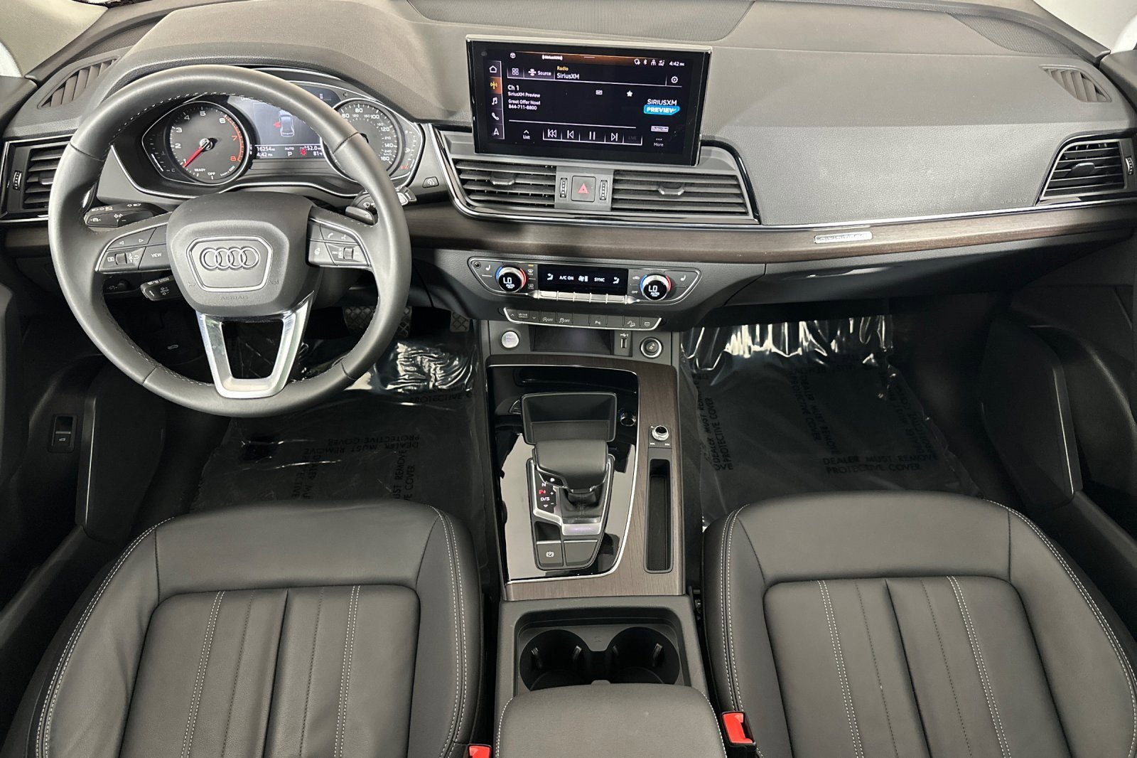 Used 2023 Audi Q5 2.0T Premium w/ Convenience Package image 12