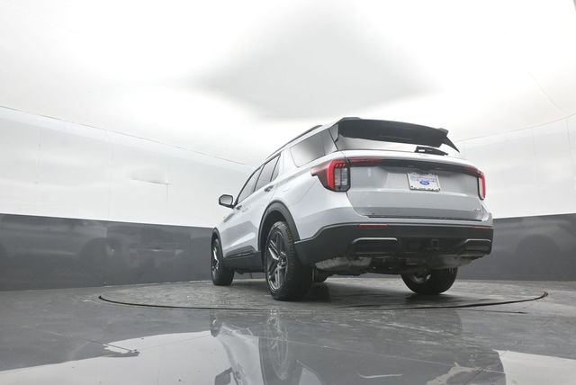 New 2026 Ford Explorer ST-Line w/ ST-Line Street Pack image 33