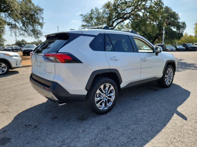 Used 2025 Toyota RAV4 Limited FWD image 5