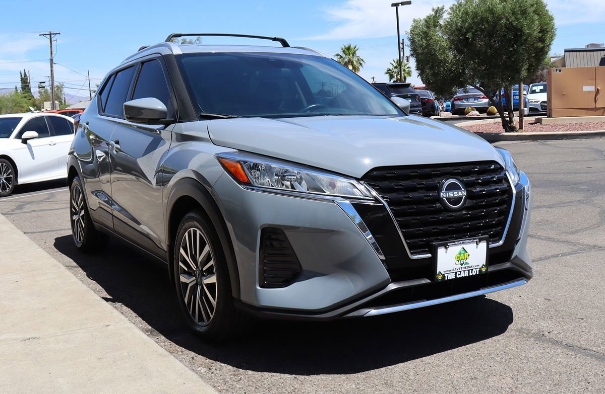 Used 2023 Nissan Kicks SV w/ Exterior Package FWD image 18