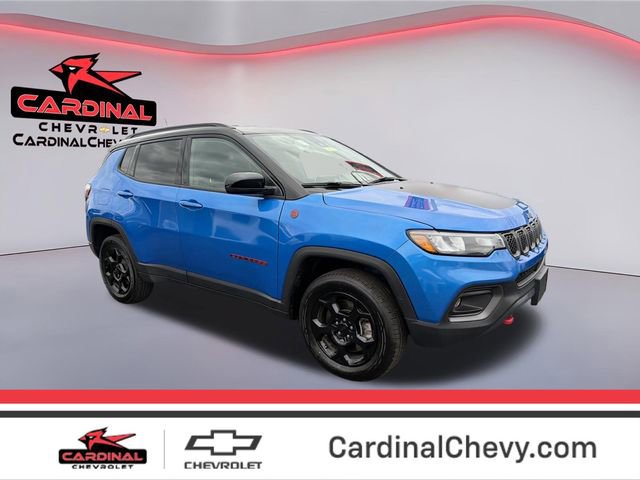Used 2024 Jeep Compass Trailhawk image 1