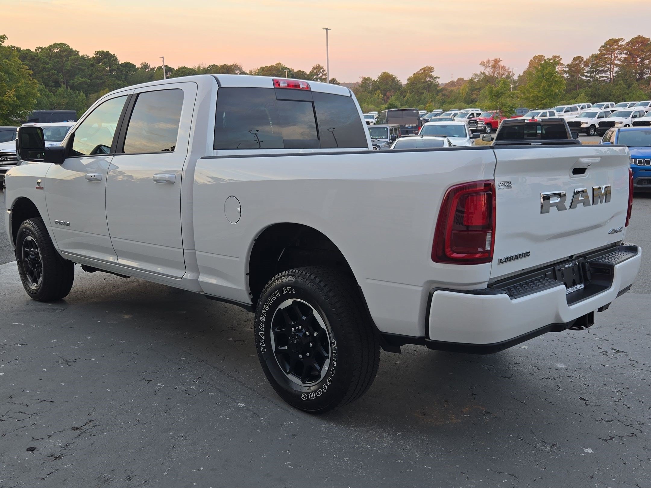Used 2026 RAM 2500 Laramie AWD/4WD image 5