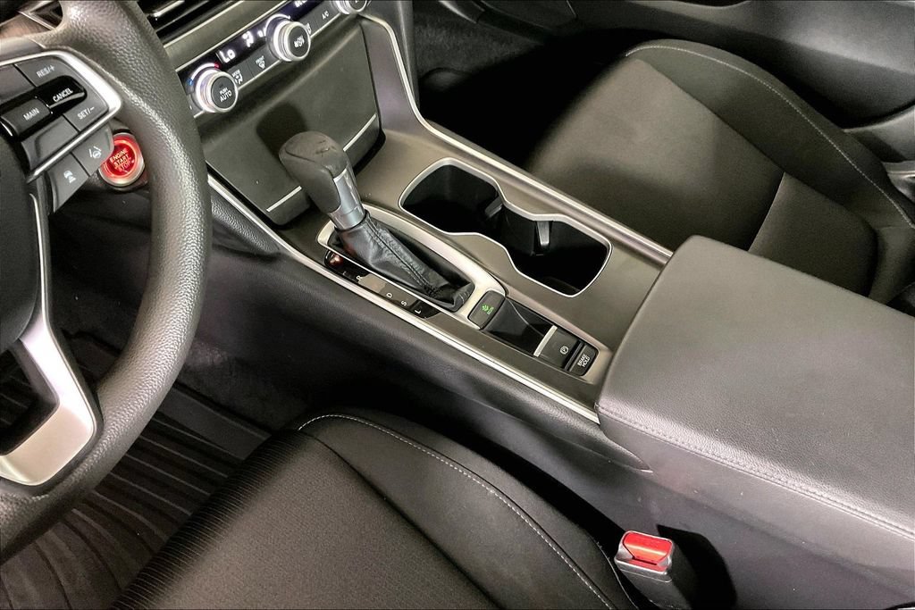 Used 2019 Honda Accord LX image 17