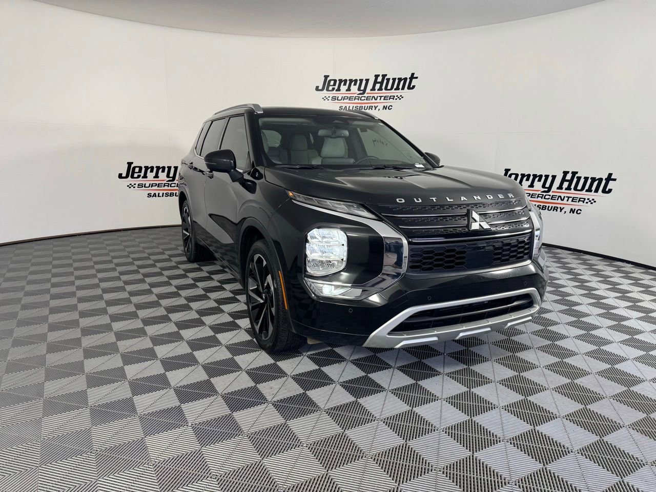 Used 2024 Mitsubishi Outlander SEL image 8