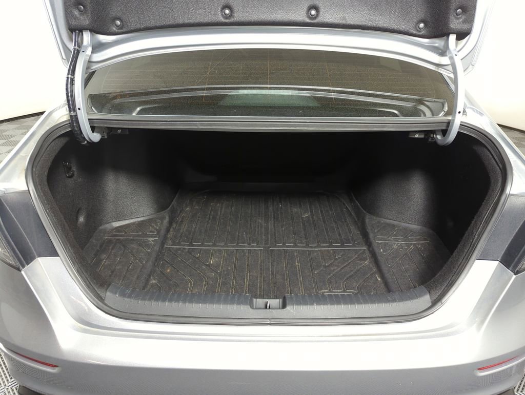 Certified 2024 Honda Accord Sport image 19