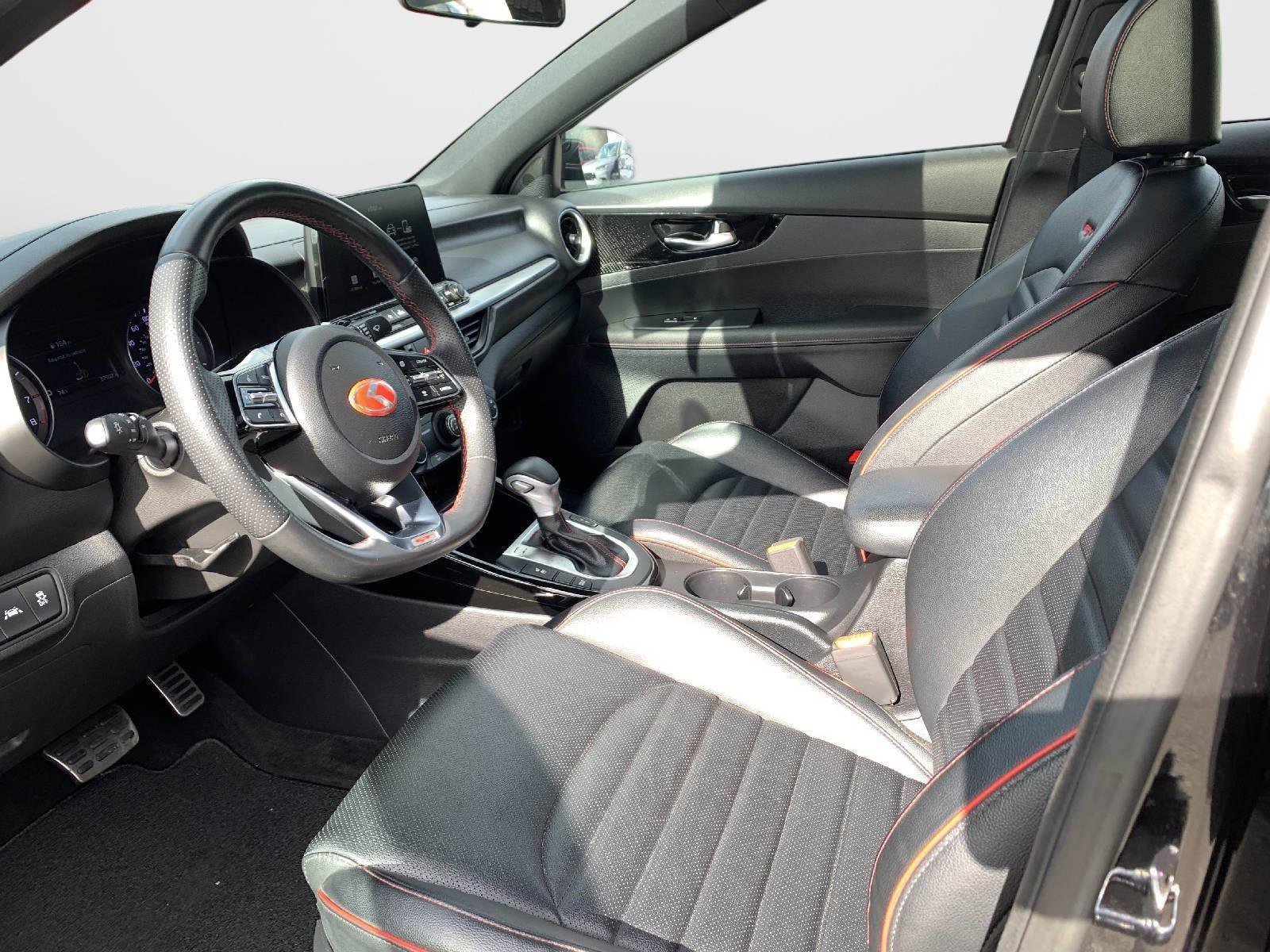 Used 2021 Kia Forte GT w/ GT2 Package image 15